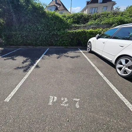 Forestier - T2 Cosy Avec Terrasse & 2 Parkings Privatifs -centre Ville- Classement Ministeriel 4 Etoiles كولمار