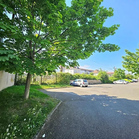 Apartmán Forestier - T2 Cosy Avec Terrasse & 2 Parkings Privatifs -centre Colmar