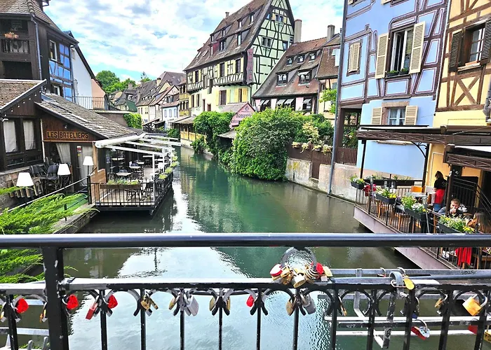 Forestier - T2 Cosy Avec Terrasse & 2 Parkings Privatifs -centre Apartman *